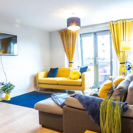 Newly Furnished Appartment Near Train Station Wolverhampton Exterior foto