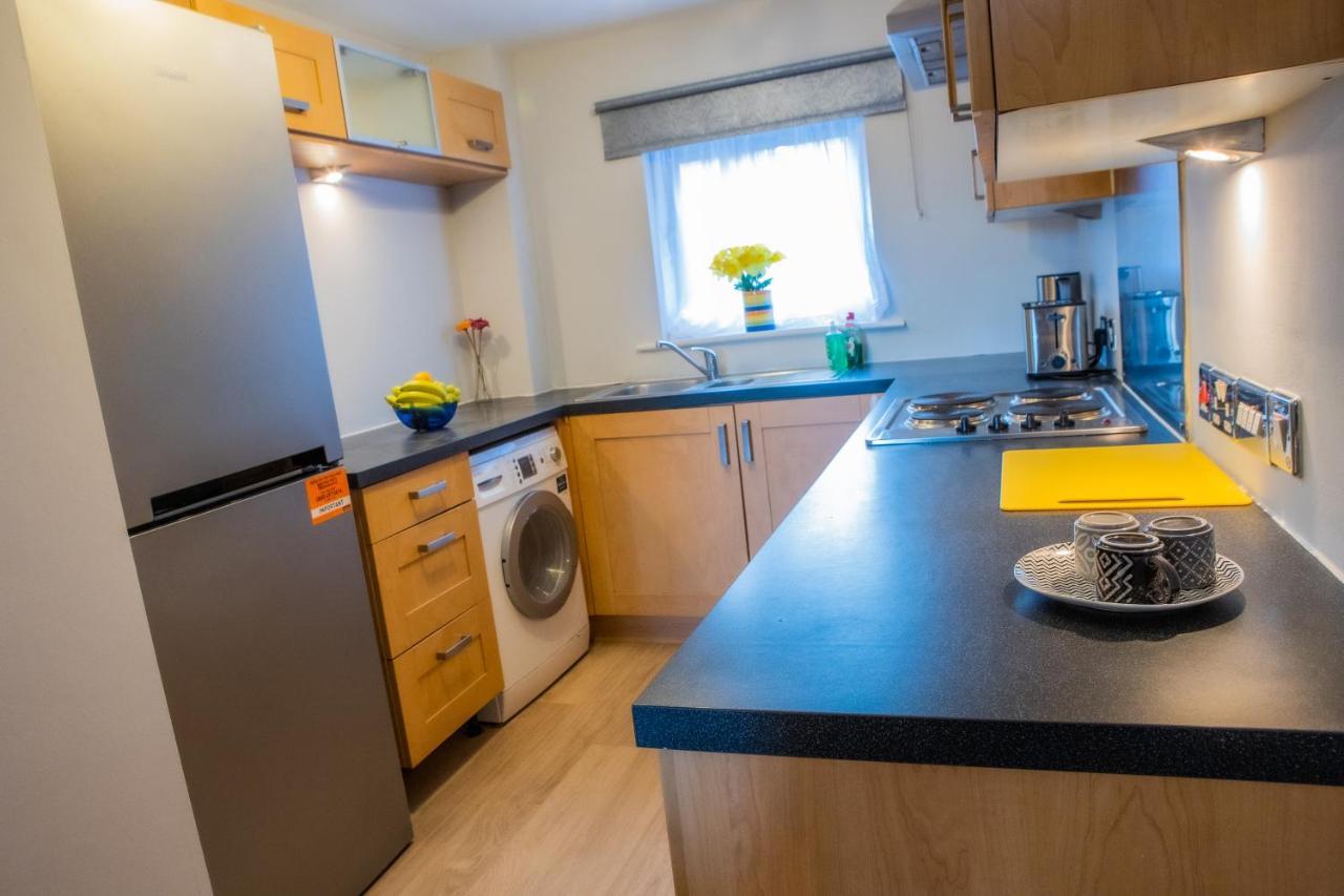 Newly Furnished Appartment Near Train Station Wolverhampton Exterior foto