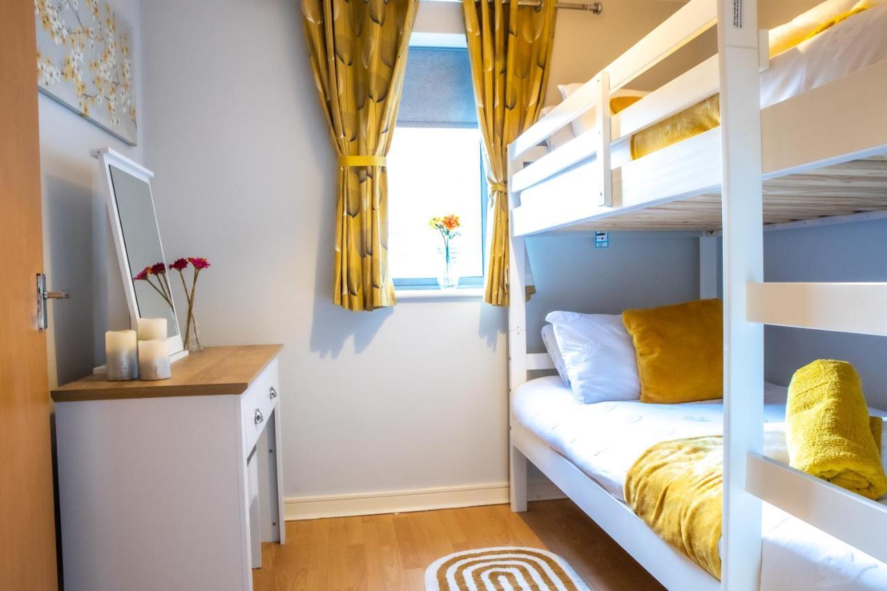 Newly Furnished Appartment Near Train Station Wolverhampton Exterior foto